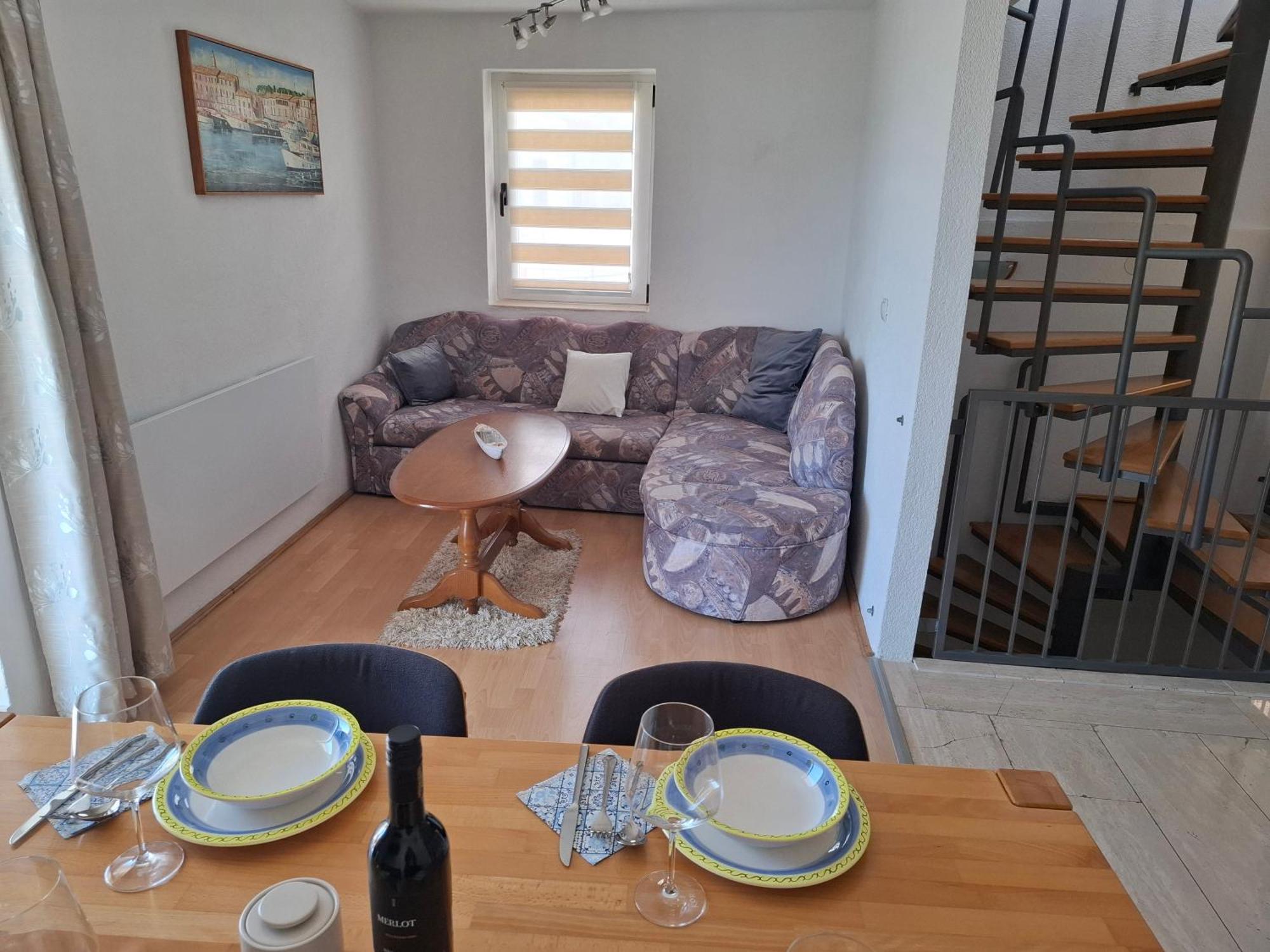 Apartment Kastilac Kaštela Eksteriør bilde