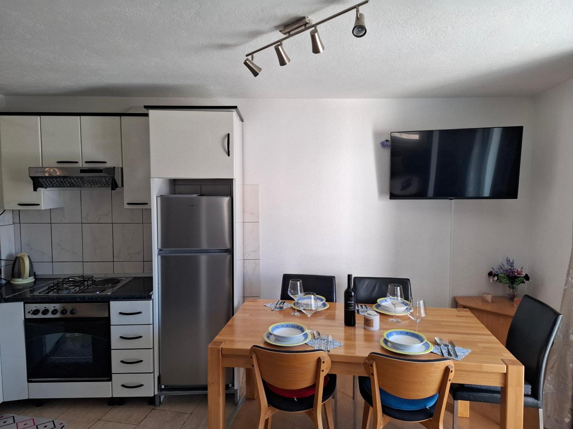 Apartment Kastilac Kaštela Eksteriør bilde