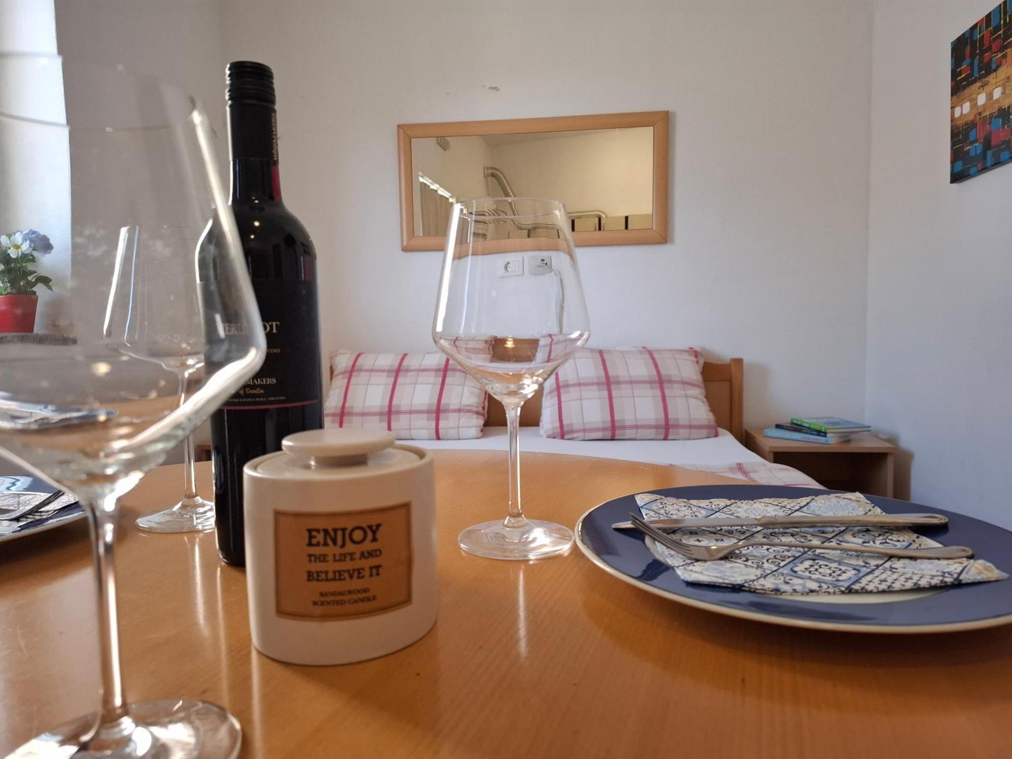 Apartment Kastilac Kaštela Eksteriør bilde