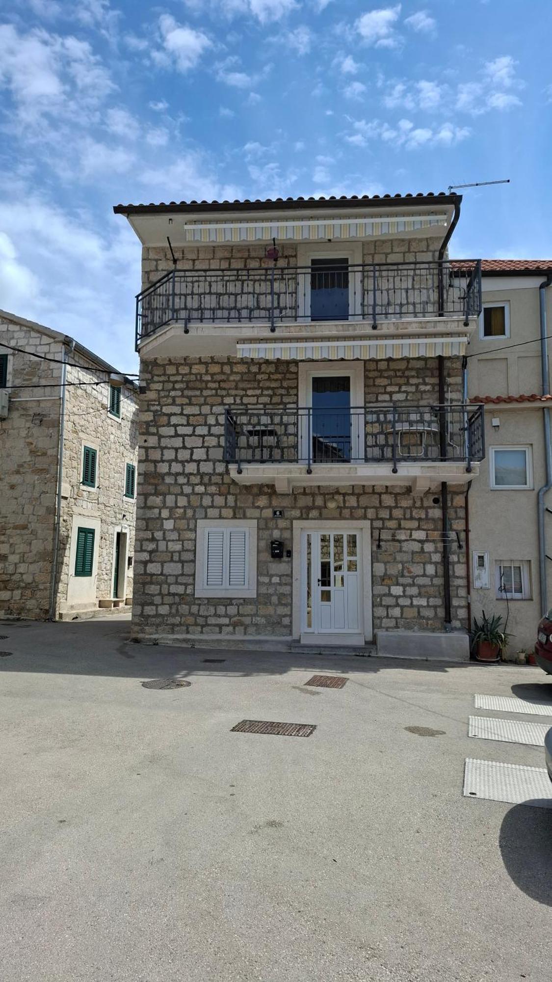 Apartment Kastilac Kaštela Eksteriør bilde