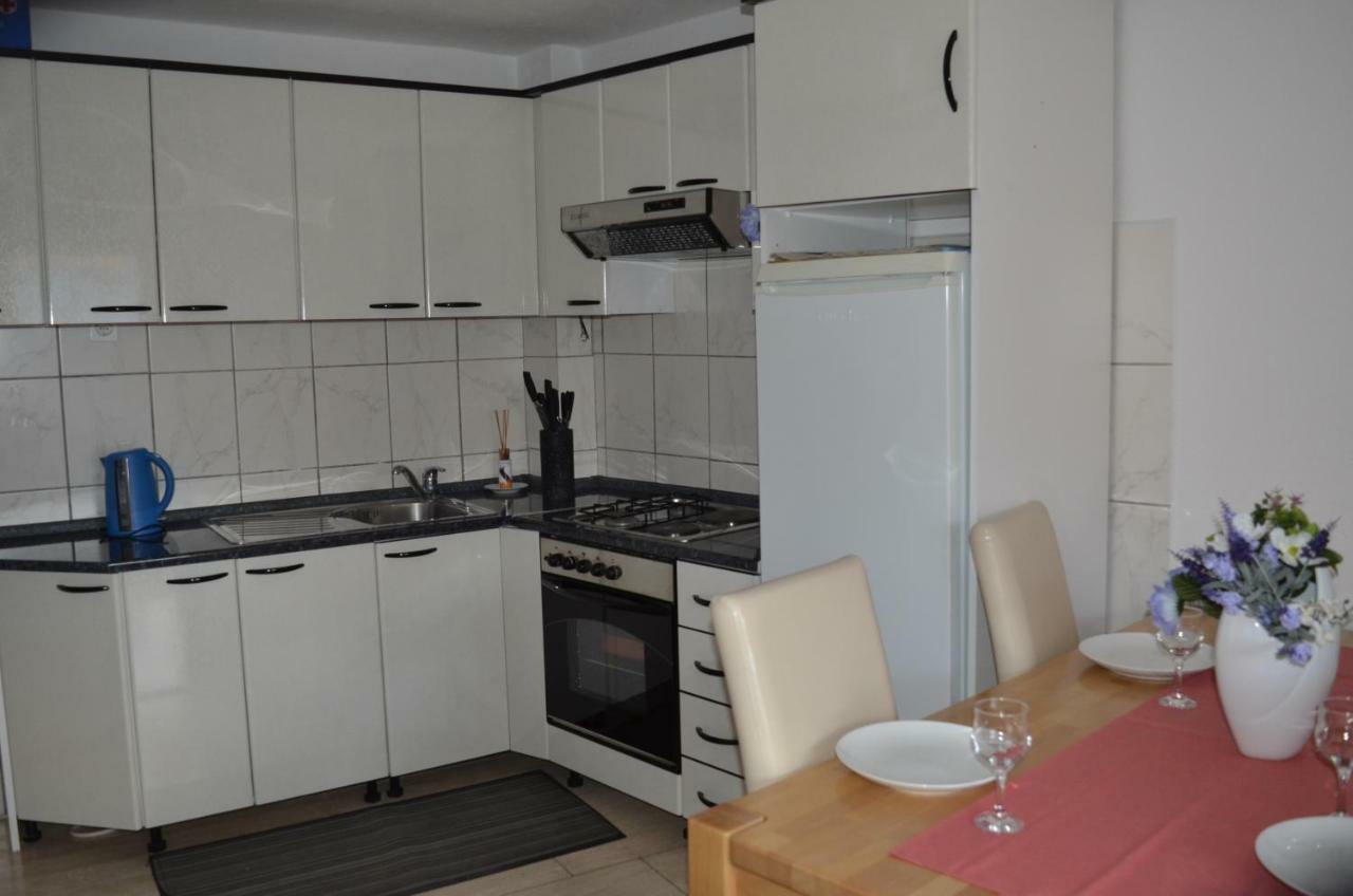 Apartment Kastilac Kaštela Eksteriør bilde
