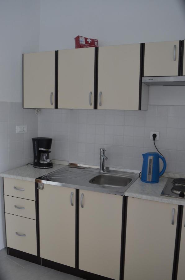 Apartment Kastilac Kaštela Eksteriør bilde