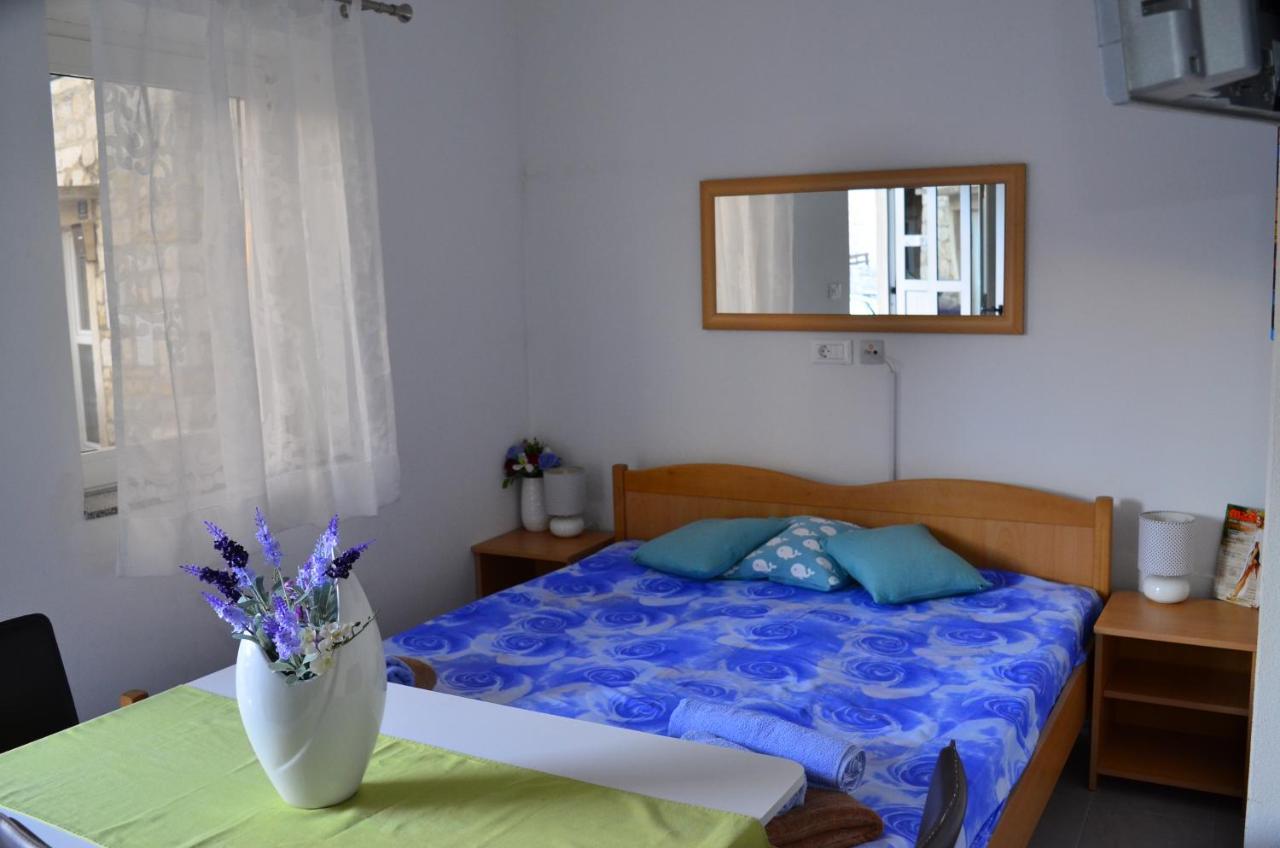 Apartment Kastilac Kaštela Eksteriør bilde